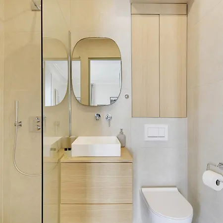 Haussmann By Les Maisons De Charloc Homes * Parigi